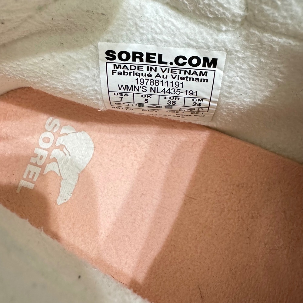 Sorel Out N About III Conquest Women 7 Chalk Sea Salt Waterproof NL4435-191 Boot - Picture 12 of 12